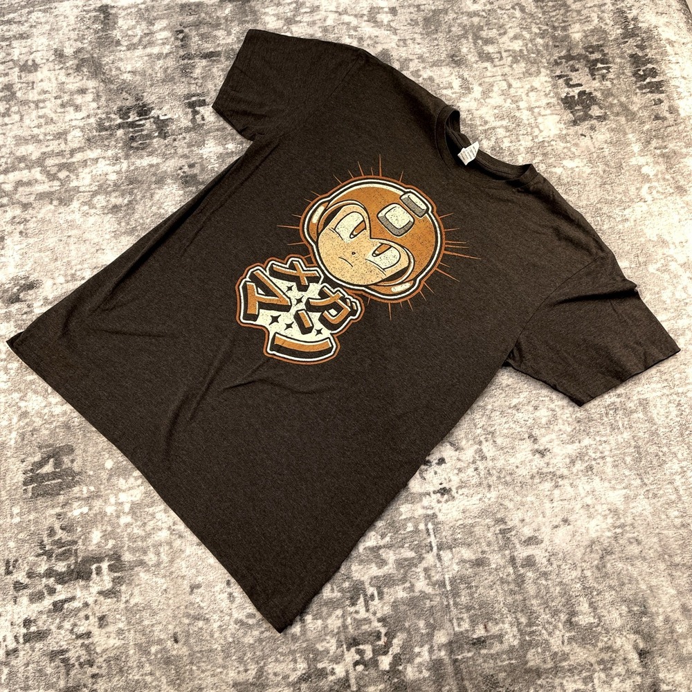 Mega Man Graphic T-Shirt Mens Large Grey Orange Capcom Retro Gaming Video Games